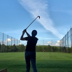 Sunshine Woods Golf Centre