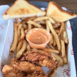 Slim Chickens - Chicken meal