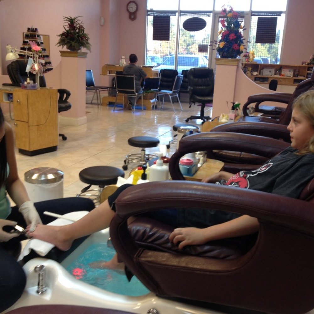 Paradise Nail Spa - Kiddo pedicure! - Nail Salons Near Me - North Charleston, South Carolina Paradise Nail Spa - Kiddo pedicure! - Nail Salons Near Me - North Charleston, South Carolina