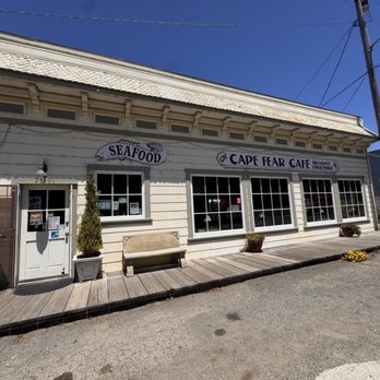 Cape Fear Café - Breakfast & Brunch Near Me - Duncans Mills, California