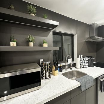 The Cleanadora Cleaning - Airbnb Cleanings - Home Cleaning Near Me The Cleanadora Cleaning - Airbnb Cleanings - Home Cleaning Near Me