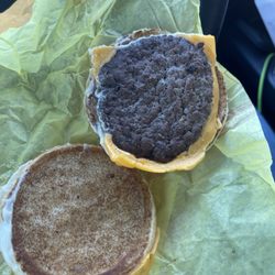 McDonald's - Zero flavor cheeseburger