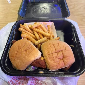 Dave's Hot Chicken - Dave's #2 2 Sliders w/ Fries - Chicken Shop Near Me - Los Angeles, California