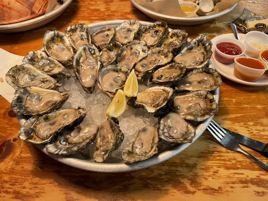 Harpoon Larry's Fish House & Oyster Bar by null