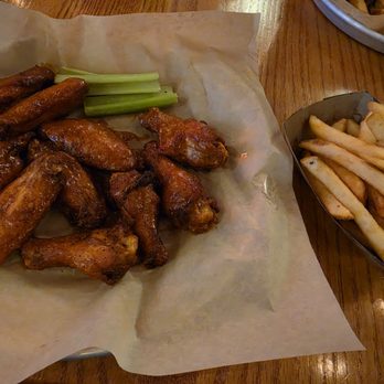 Smith & Son Corner Kitchen - Chicken Wings Near Me - Gatlinburg, Tennessee Smith & Son Corner Kitchen - Chicken Wings Near Me - Gatlinburg, Tennessee