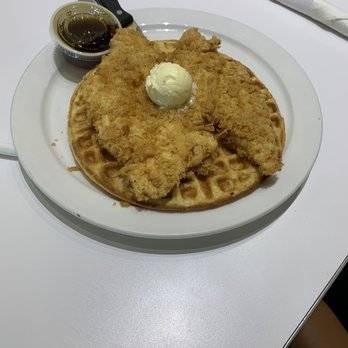 Over Easy - Arcadia - Chicken Waffles - Breakfast & Brunch Near Me - Phoenix, Arizona