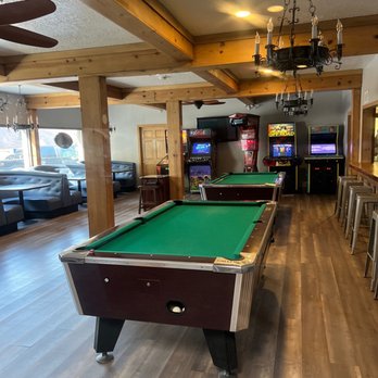 Dogwood Tavern - Game room! - Bars Near Me - Lake Arrowhead, California