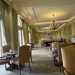 Medici Bistro - Dining