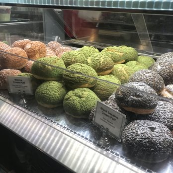 Bibble & Sip - Flavors of Cream Puffs (love the Earl Grey!) - Coffee & Tea Near Me - New York, New York