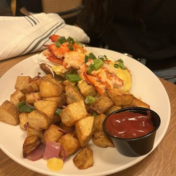 Blondie - Lobster eggs Benedict - Cocktail Bars Near Me - Philadelphia, Pennsylvania Blondie - Lobster eggs Benedict - Cocktail Bars Near Me - Philadelphia, Pennsylvania