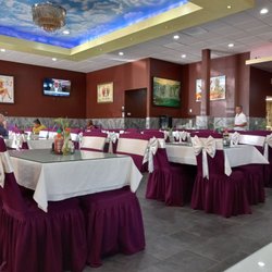Pho One Sushi - Main dining room