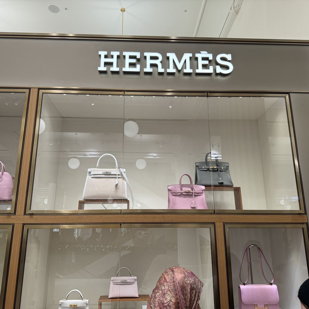 Selfridges - Department Stores Near Me - London, LND Selfridges - Department Stores Near Me - London, LND