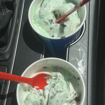 Dairy Queen Grill & Chill - Mint Brownie Blizzard - Ice Cream & Frozen Yogurt Near Me - Sebastian, Florida Dairy Queen Grill & Chill - Mint Brownie Blizzard - Ice Cream & Frozen Yogurt Near Me - Sebastian, Florida
