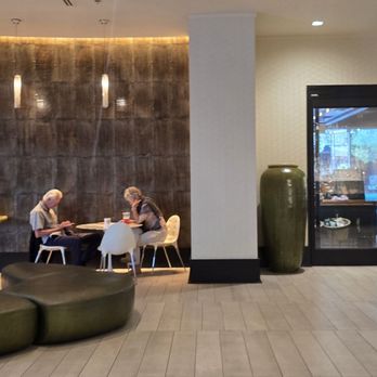 Renaissance Phoenix Downtown Hotel - Starbucks open till 5pm - Hotels Near Me - Phoenix, Arizona Renaissance Phoenix Downtown Hotel - Starbucks open till 5pm - Hotels Near Me - Phoenix, Arizona