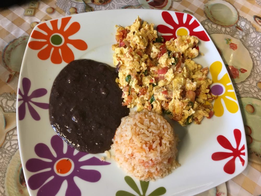 El Lokal Urban Food