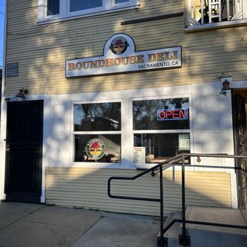 Roundhouse Deli - Outside - Tacos Near Me - Sacramento, California