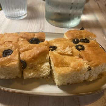 Capri Lasagneria - Complimentary focaccia - Italian Near Me - Burlingame, California Capri Lasagneria - Complimentary focaccia - Italian Near Me - Burlingame, California