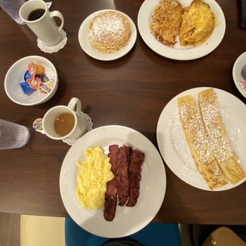 Egg House Cafe - Classic Crepe Breakfast and a Chorizo Omelette Breakfast - Breakfast & Brunch Near Me - Denton, Texas Egg House Cafe - Classic Crepe Breakfast and a Chorizo Omelette Breakfast - Breakfast & Brunch Near Me - Denton, Texas