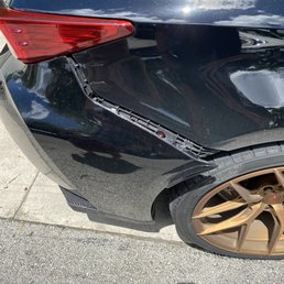 Broken rear bumper Broken rear bumper