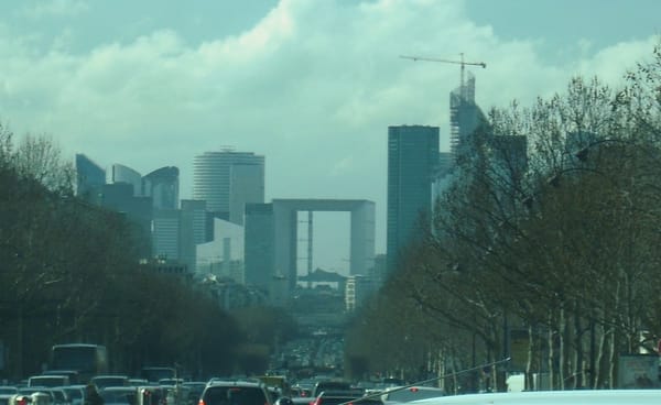La Défense by null