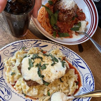 Scaddabush Italian Kitchen & Bar - Pwo bowls of pasta - Italian Near Me - Guelph, Ontario Scaddabush Italian Kitchen & Bar - Pwo bowls of pasta - Italian Near Me - Guelph, Ontario