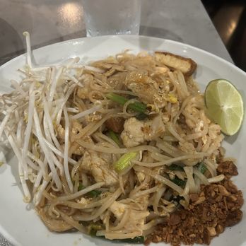 Thai Me Up - Pad Thai (G) - Thai Near Me - Stockton, California