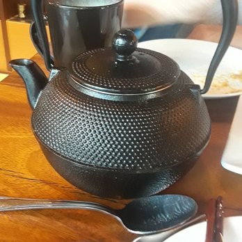 Rangoon Burmese Kitchen - Cast iron tea pot - Burmese Near Me - Honolulu, Hawaii Rangoon Burmese Kitchen - Cast iron tea pot - Burmese Near Me - Honolulu, Hawaii