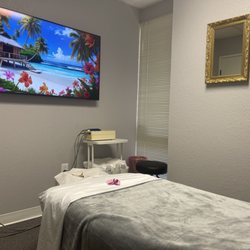 Millennium Chiropractic - Massage Room @ Millennium Chiropractic