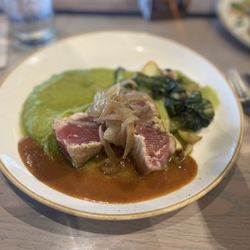 Monkeypod Kitchen - Seared Ahi Steak