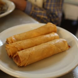Asian Delight - Oh, man, yummy lumpia!