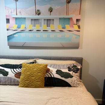 Mod Palm Desert - Comfy bed - Hotels Near Me - Palm Desert, California