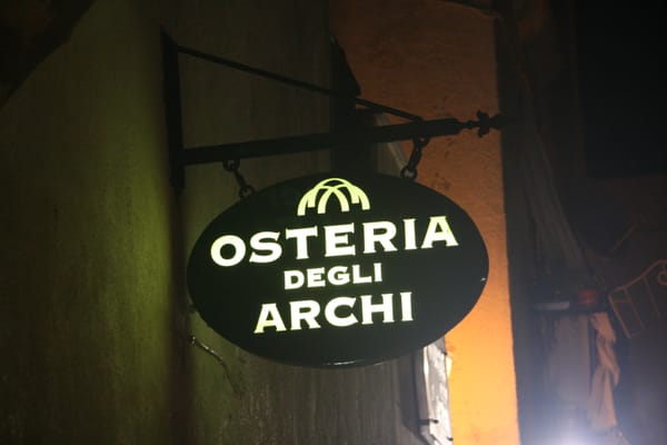 Ristorante Osteria Degli Archi Di Vescera Michele by null