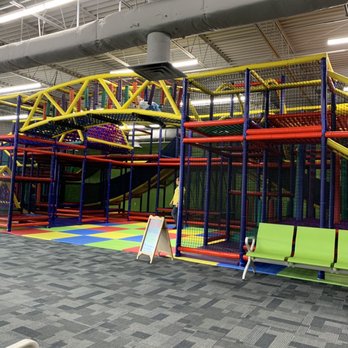 Bizzy Bee Indoor Play Center - Indoor Playcenter Near Me - North Charleston, South Carolina Bizzy Bee Indoor Play Center - Indoor Playcenter Near Me - North Charleston, South Carolina