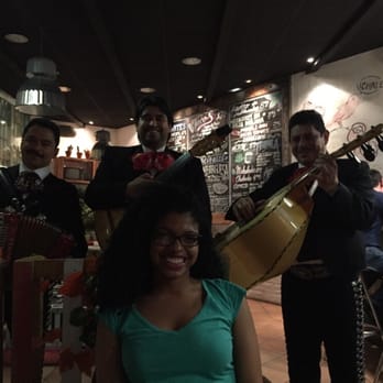 La Venganza de Malinche - Mariachi band and my daughter! Great night! Thank you Restaurante La Venganza de Malinche. - Mexican Near Me - Madrid, M