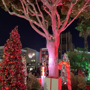 Downtown Disney District - Great dining & shopping, as well as festive decor at Downtown Disney! - Shopping Centers Near Me - Anaheim, California Downtown Disney District - Great dining & shopping, as well as festive decor at Downtown Disney! - Shopping Centers Near Me - Anaheim, California
