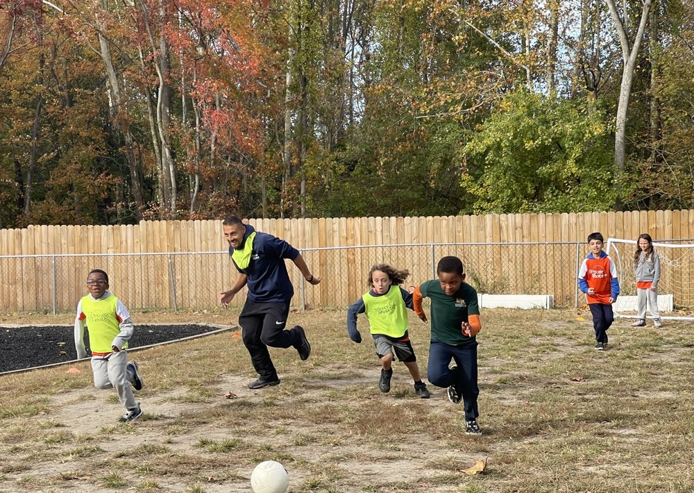 Cornerstone Montessori School Logo