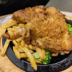 Calgary Court Restaurant - Chicken steak
