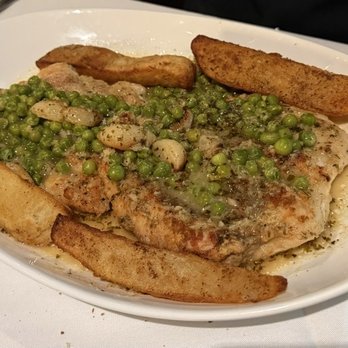 Rosebud Naperville - Chicken Vesuvio - so tender, perfectly seasoned and sauced. - Italian Near Me - Naperville, Illinois