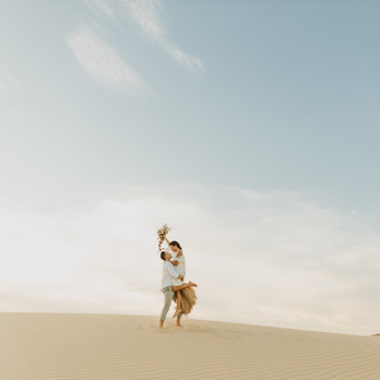 Everglow Events - Engagement Shoot in the San Dunes - Wedding Planning Near Me Everglow Events - Engagement Shoot in the San Dunes - Wedding Planning Near Me