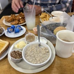 Ginger Brown's Old Tyme Restaurant & Bakery