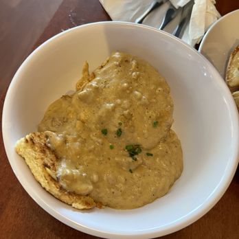 Lucy in the Rye - Biscuits and gravy - Breakfast & Brunch Near Me - Sylva, North Carolina