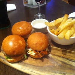 Highbury Hotel - Sliders