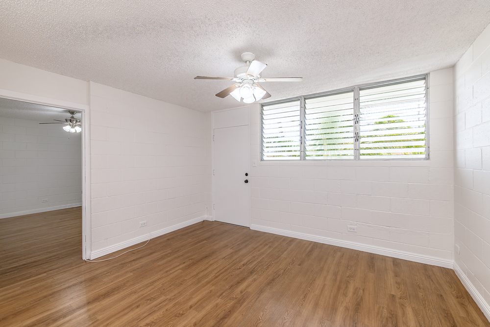 Slide of Hana Ho Painting