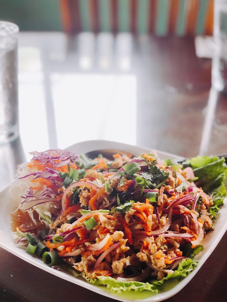 NEW CHIANG MAI THAI CUISINE 222 Photos & 226 Reviews 110 Kalakaua