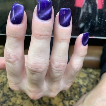 TL Nails Spa - Cateye gel manicure! - Nail Salons Near Me - Bedford, Massachusetts