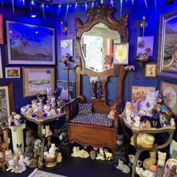 Scrappy Cat - some of the cats you can buy at scrappy cats - Antiques Near Me - Lansdowne, Pennsylvania