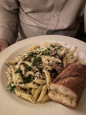 Gino's by null