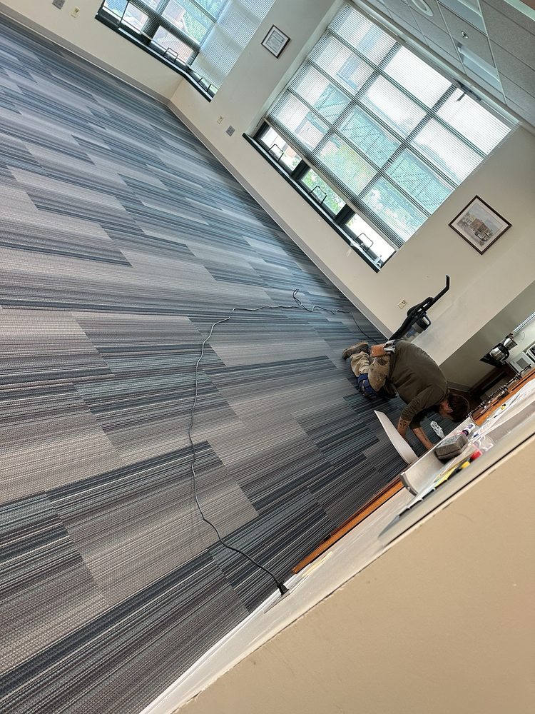 Slide of Sutphins Flooring & More