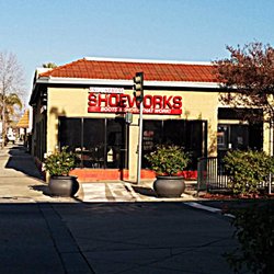 Industrial Shoeworks - San Fernando