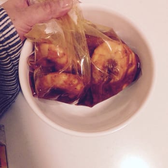 Crab Avenue - Supposedly a bag of 1 lb of shrimps.  Smaller than a regular size bowl - Seafood Near Me - Glendale, California